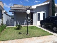 Terreno e casa .Condomínio Fechado