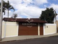 Casa ideal para Pousada, Clinica.... Alto padrão de construção. Vista para as Montanhas - Casa Terrea