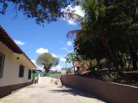 CHÁCARA com 2 casas no Jardim do Salto 1 Serra Negra. Ideal para pousada/ clinica de repouso.