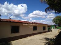 CHÁCARA com 2 casas no Jardim do Salto 1 Serra Negra. Ideal para pousada/ clinica de repouso.