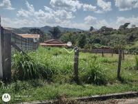 Terreno Plano no Parque Aquático 1 em Lindoia