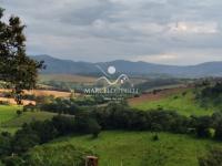 Sitio Bairro Jaboticabal 3 casas . Area 17,9 ha