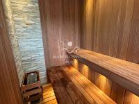 Casa  auto suficiente em produção de energia elétrica, cisterna com 10 mil m³ de agua de chuva com sistema de filtros e bomba. Mobiliada. Vista maravilhosa.