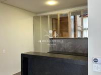 Casa  auto suficiente em produção de energia elétrica, cisterna com 10 mil m³ de agua de chuva com sistema de filtros e bomba. Mobiliada. Vista maravilhosa.