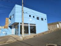 Salão Comercial e Apartamento. Monte Sião