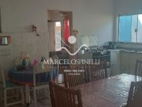 Casa a venda no Bairro do Barreiro/ Jardim dos Pássaros.