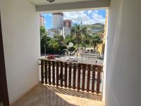 Apartamento proximo a praça Ademar de Barros.