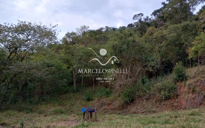 Terreno Barreiro e Francos Rural