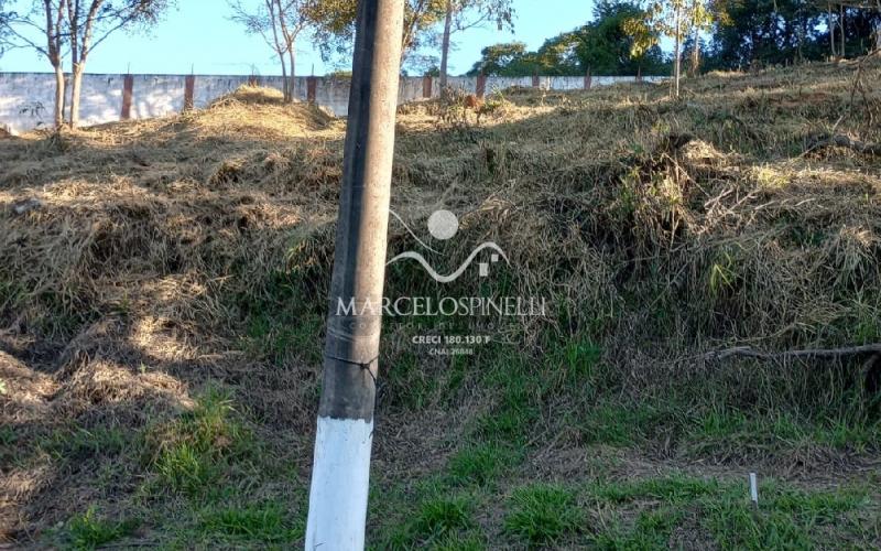 ALUGUEL  DE  2 TERRENOS Lindoia