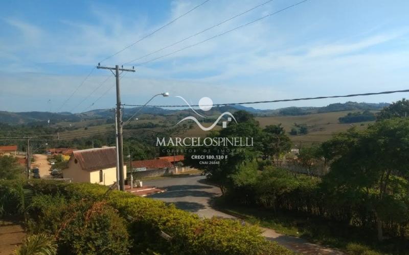 CHÁCARA com 2 casas no Jardim do Salto 1 Serra Negra. Ideal para pousada/ clinica de repouso.