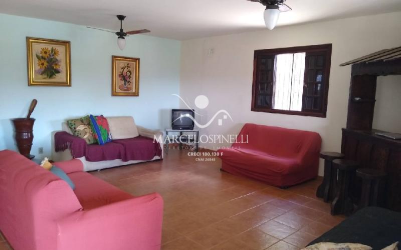 CHÁCARA com 2 casas no Jardim do Salto 1 Serra Negra. Ideal para pousada/ clinica de repouso.