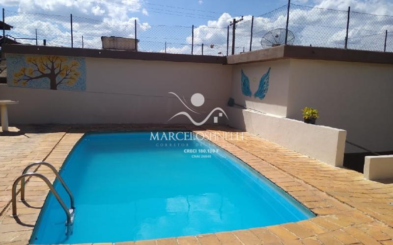 CHÁCARA com 2 casas no Jardim do Salto 1 Serra Negra. Ideal para pousada/ clinica de repouso.