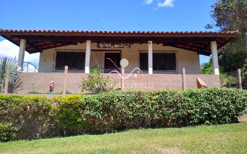 CHÁCARA com 2 casas no Jardim do Salto 1 Serra Negra. Ideal para pousada/ clinica de repouso.