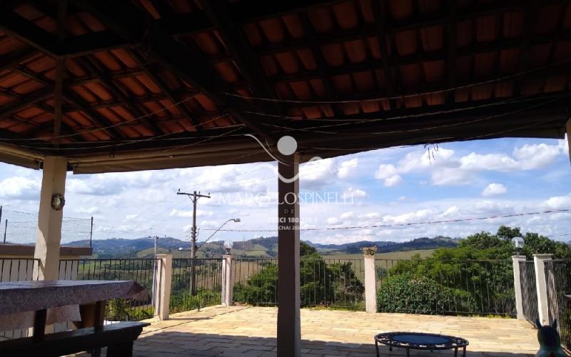 CHÁCARA com 2 casas no Jardim do Salto 1 Serra Negra. Ideal para pousada/ clinica de repouso.