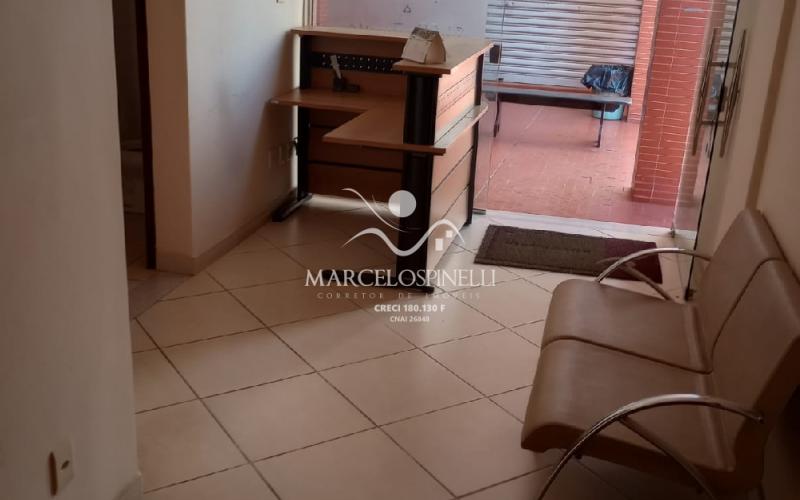 Locação de espaço para escritório, Clinica,  para cursos, Loja etc .No  centro de Aguas de Lindoia