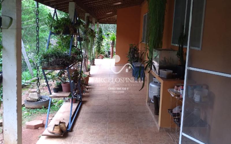 Sitio Bairro Jaboticabal 3 casas . Area 17,9 ha