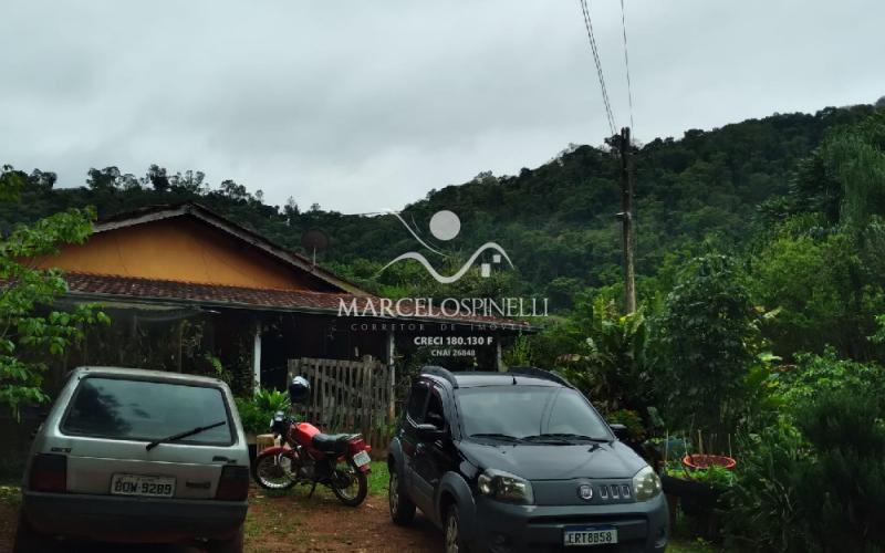 Sitio Bairro Jaboticabal 3 casas . Area 17,9 ha