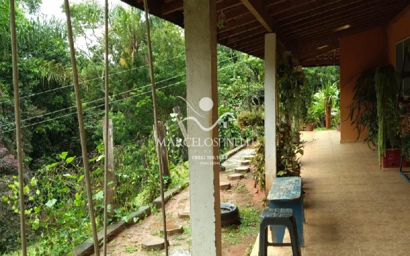 Sitio Bairro Jaboticabal 3 casas . Area 17,9 ha