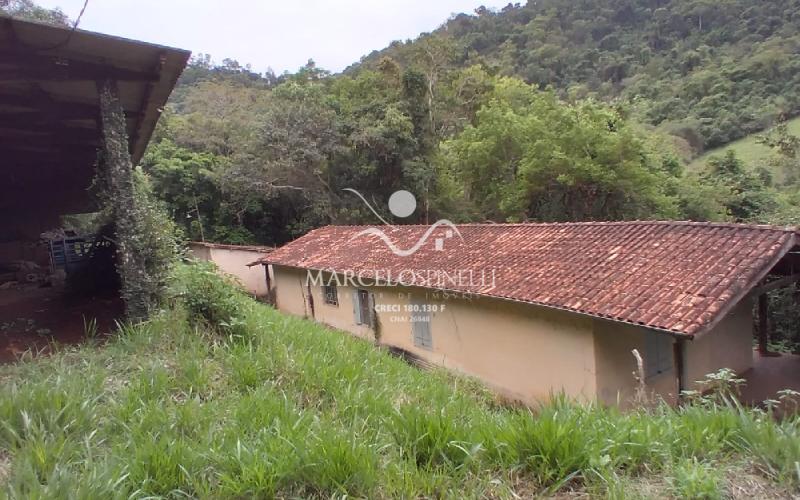 Sitio Bairro Jaboticabal 3 casas . Area 17,9 ha