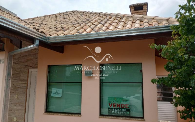 Casa  Condomínio Fechado Maria Andrade.