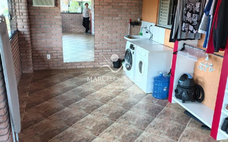 Casa Residencial Maria Andrade. Ao lado do Thermas Hot  World