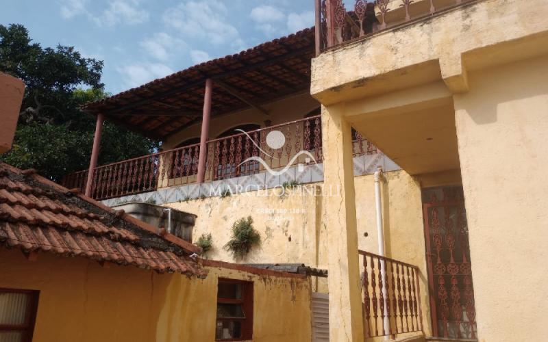 Casa no centro da cidade de Socorro Aceita Permuta por carro ou terreno