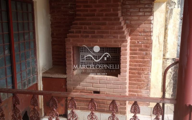 Casa no centro da cidade de Socorro Aceita Permuta por carro ou terreno