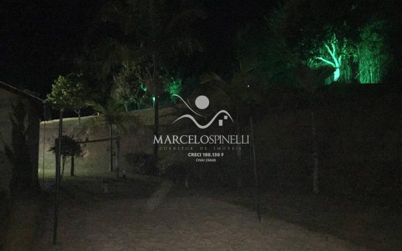 Chácara no Bairro Barreiro em Águas de Lindóia.Produzindo frutos