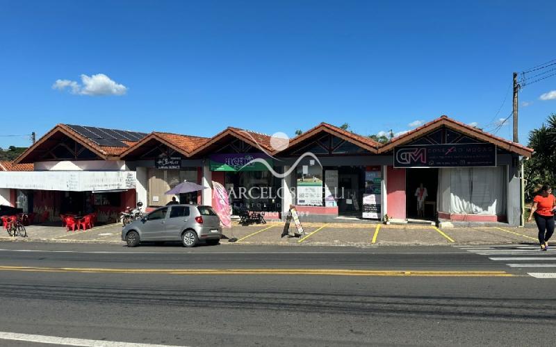 Lojas na Avenida Monte Sião  .Investimento. Todas estão alugadas.