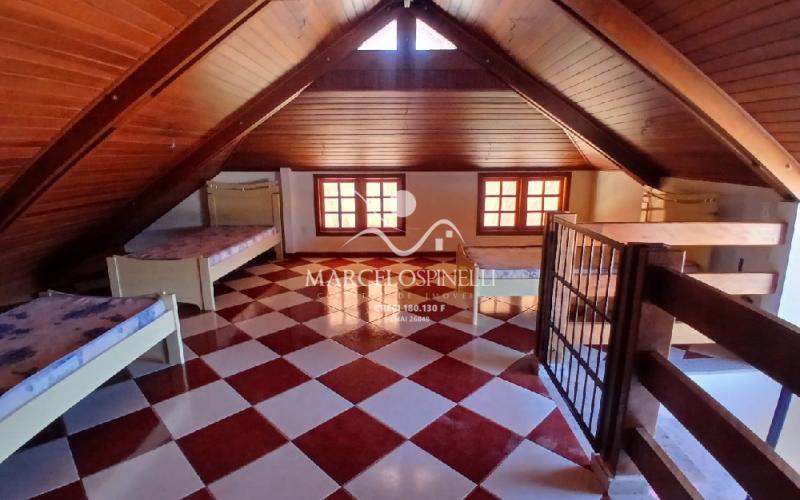 Casa Residencial Maria Andrade. Ao lado do Thermas Hot  World .TRANQUILIDADE E SEGURANÇA.