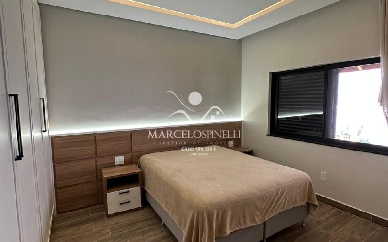 Casa  auto suficiente em produção de energia elétrica, cisterna com 10 mil m³ de agua de chuva com sistema de filtros e bomba. Mobiliada. Vista maravilhosa.