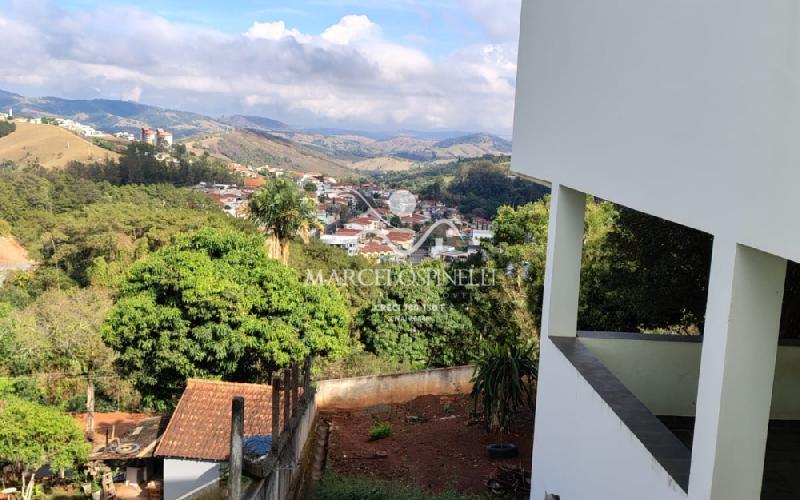 Casa Parque das Fontes...Vista das montanhas, Pôr do Sol lindo e espaço para Pomar.