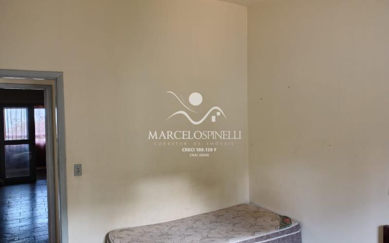 Casa Parque das Fontes...Vista das montanhas, Pôr do Sol lindo e espaço para Pomar.