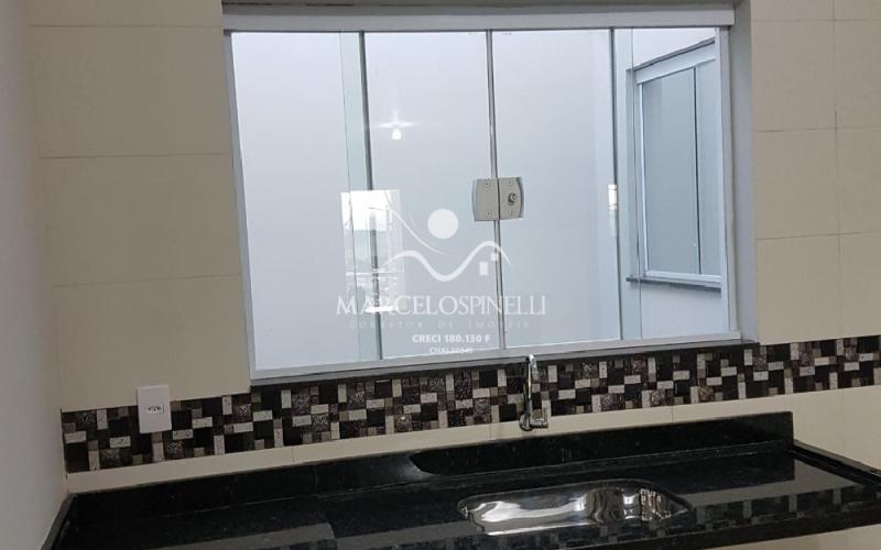 Salão Comercial e Apartamento. Monte Sião