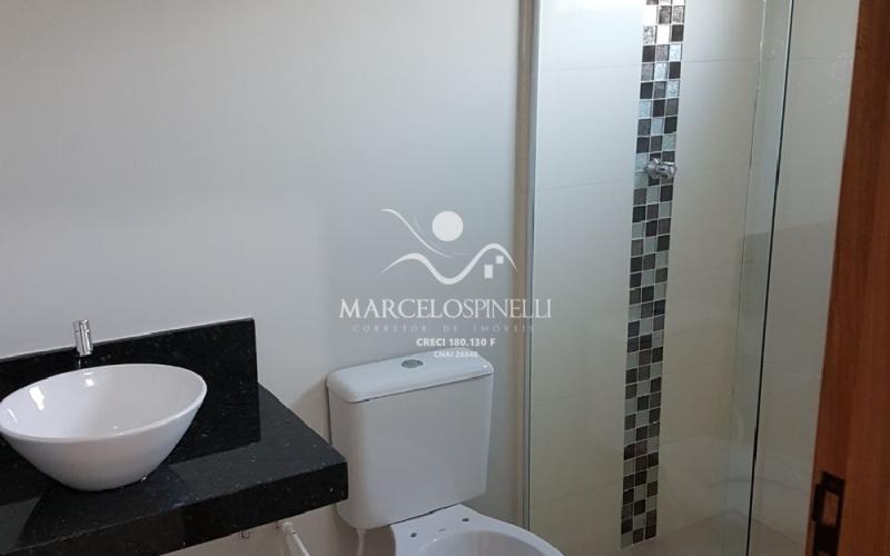 Salão Comercial e Apartamento. Monte Sião