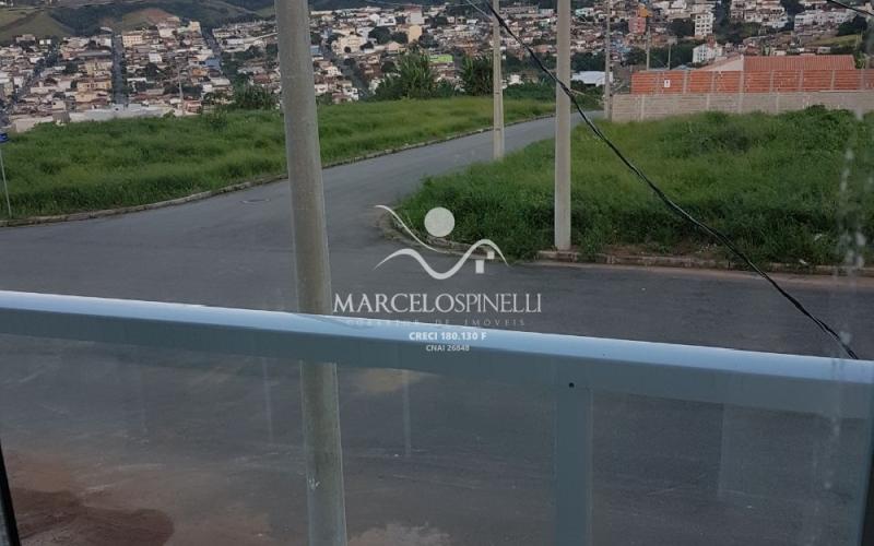 Salão Comercial e Apartamento. Monte Sião