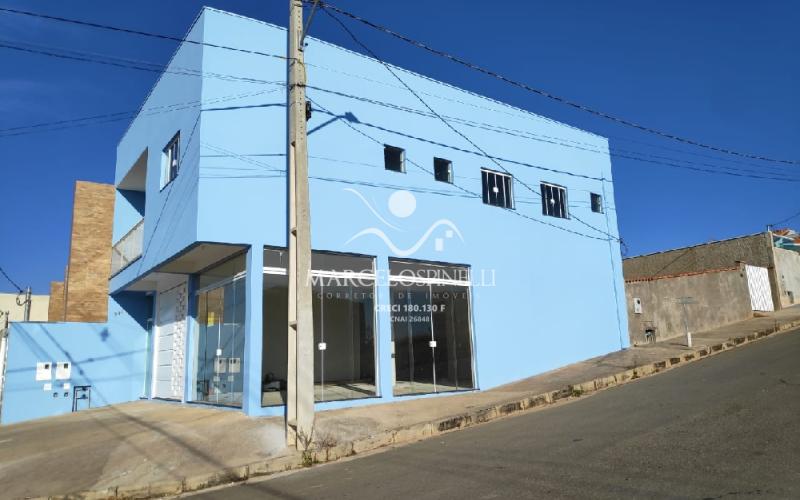 Salão Comercial e Apartamento. Monte Sião