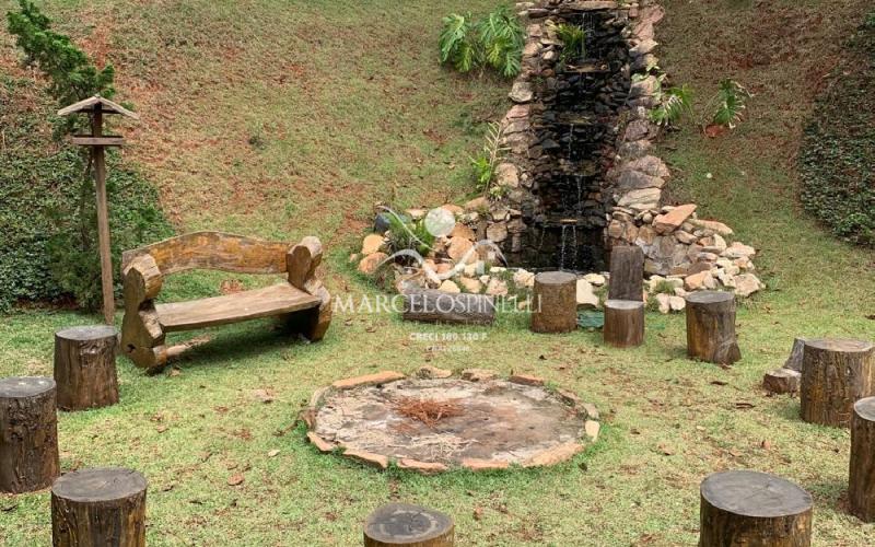 Casa Jardim Alpino 4 suites