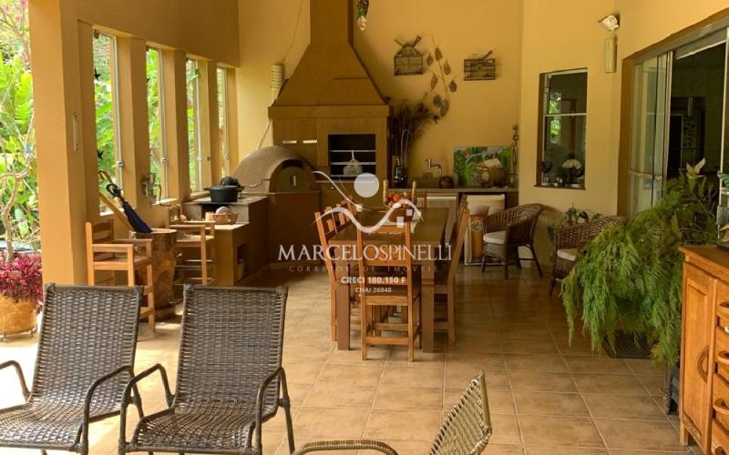 Casa Jardim Alpino 4 suites