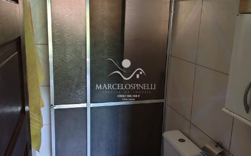 Chácara com  2 tanques de peixes e 4 nascentes de agua captada.