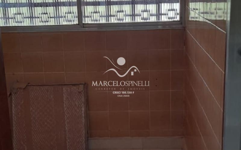 Apartamento proximo a praça Ademar de Barros.