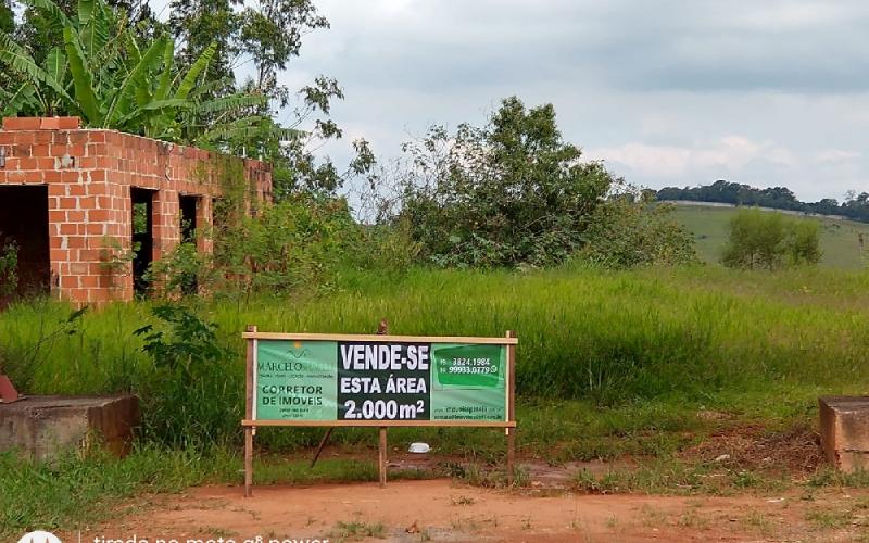 Terreno Avenida Monte Sião Ideal para fins comercial.