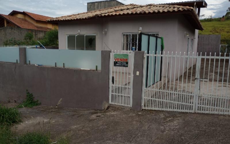Casa nova Bairro Jardim Monte Alegre -A. de Lindoia